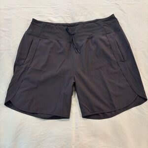 NWT WILLIT Women’s Charcoal Grey Athletic Shorts w/ Pockets Size 2XL